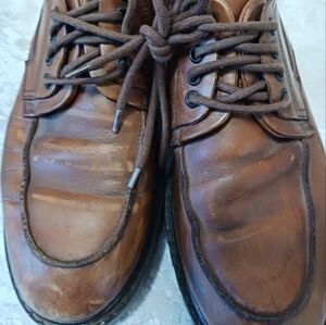 Johnston and Murphy sz 9.5 lace up low genuine leather shoes